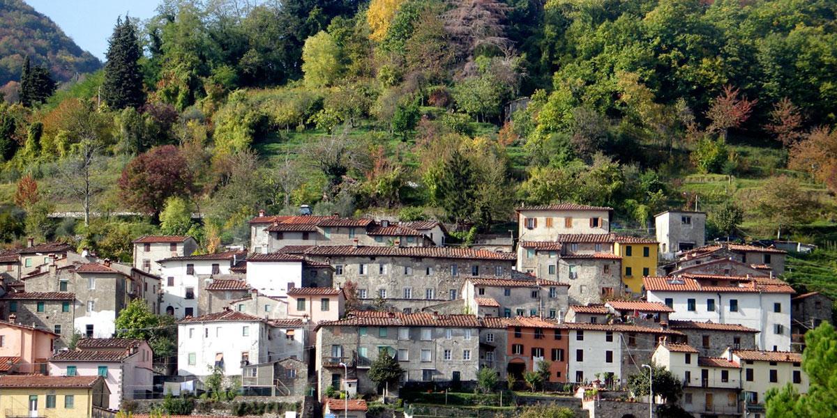 مبيت وإفطار Pescaglia Palazzo Giusti المظهر الخارجي الصورة